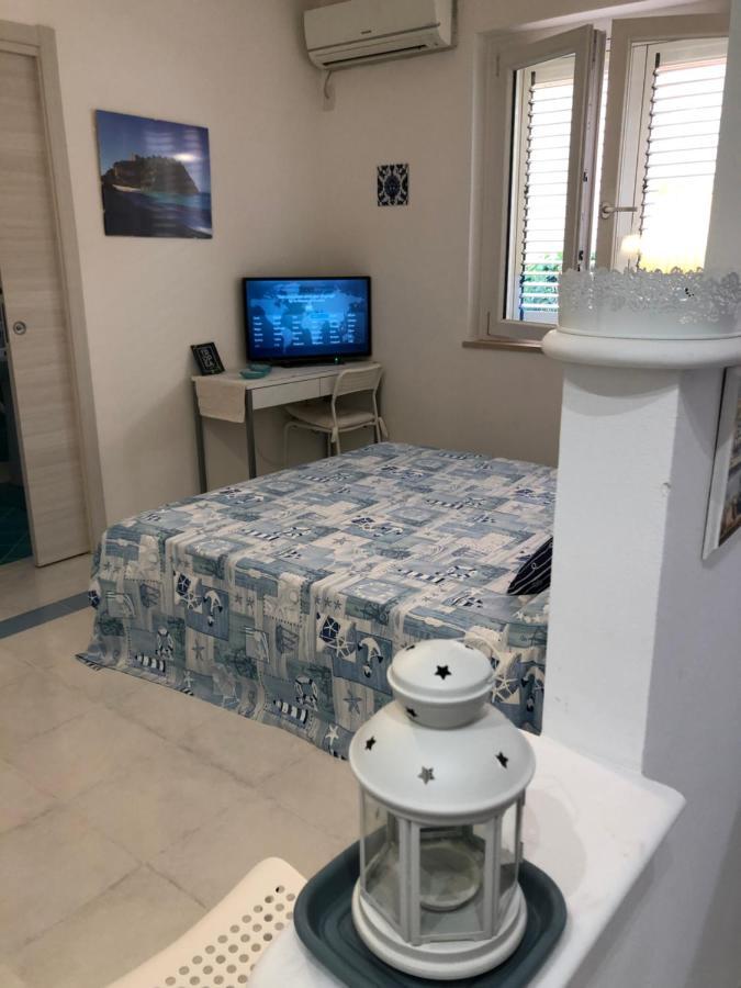 Апартаменты La Mesonette A Due Passi Dal Mare Тропея Экстерьер фото