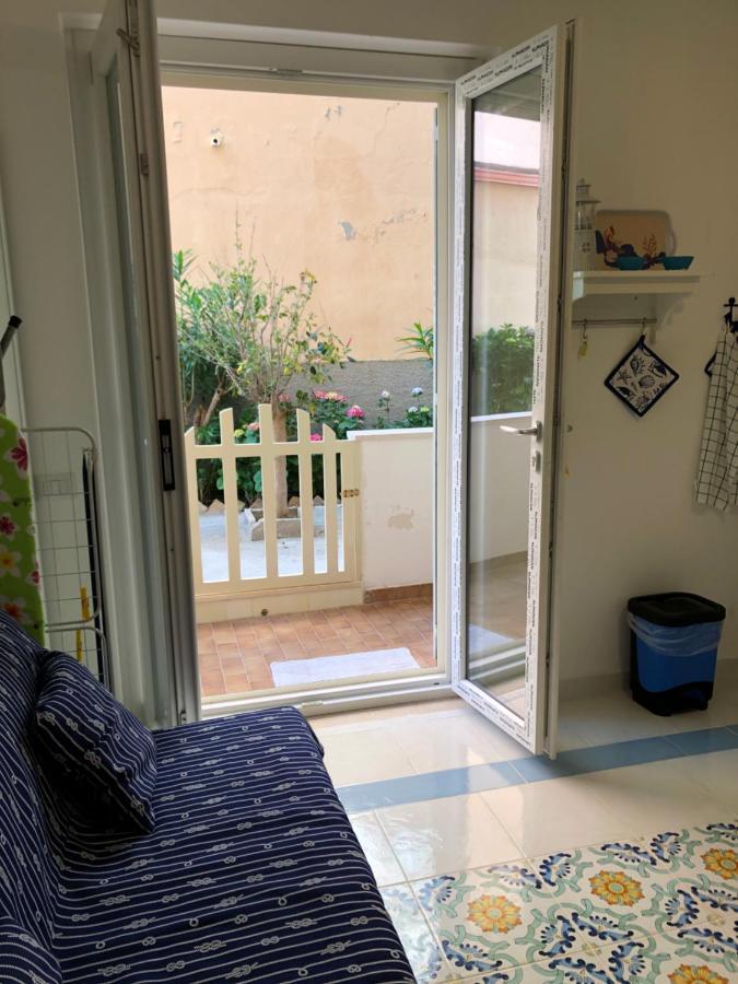 Апартаменты La Mesonette A Due Passi Dal Mare Тропея Экстерьер фото
